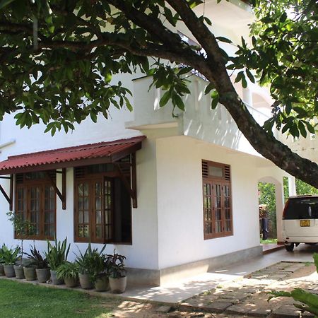 The Dalawella Porch House Apartman Galle Kültér fotó